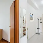 Myhome * Milánó